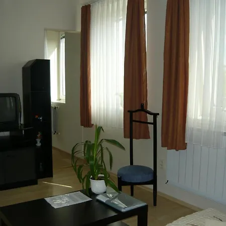 דירה Alsolover Apartman סופרון