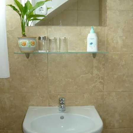 Alsolover Apartman דירה *