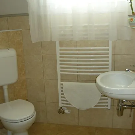 Alsolover Apartman דירה